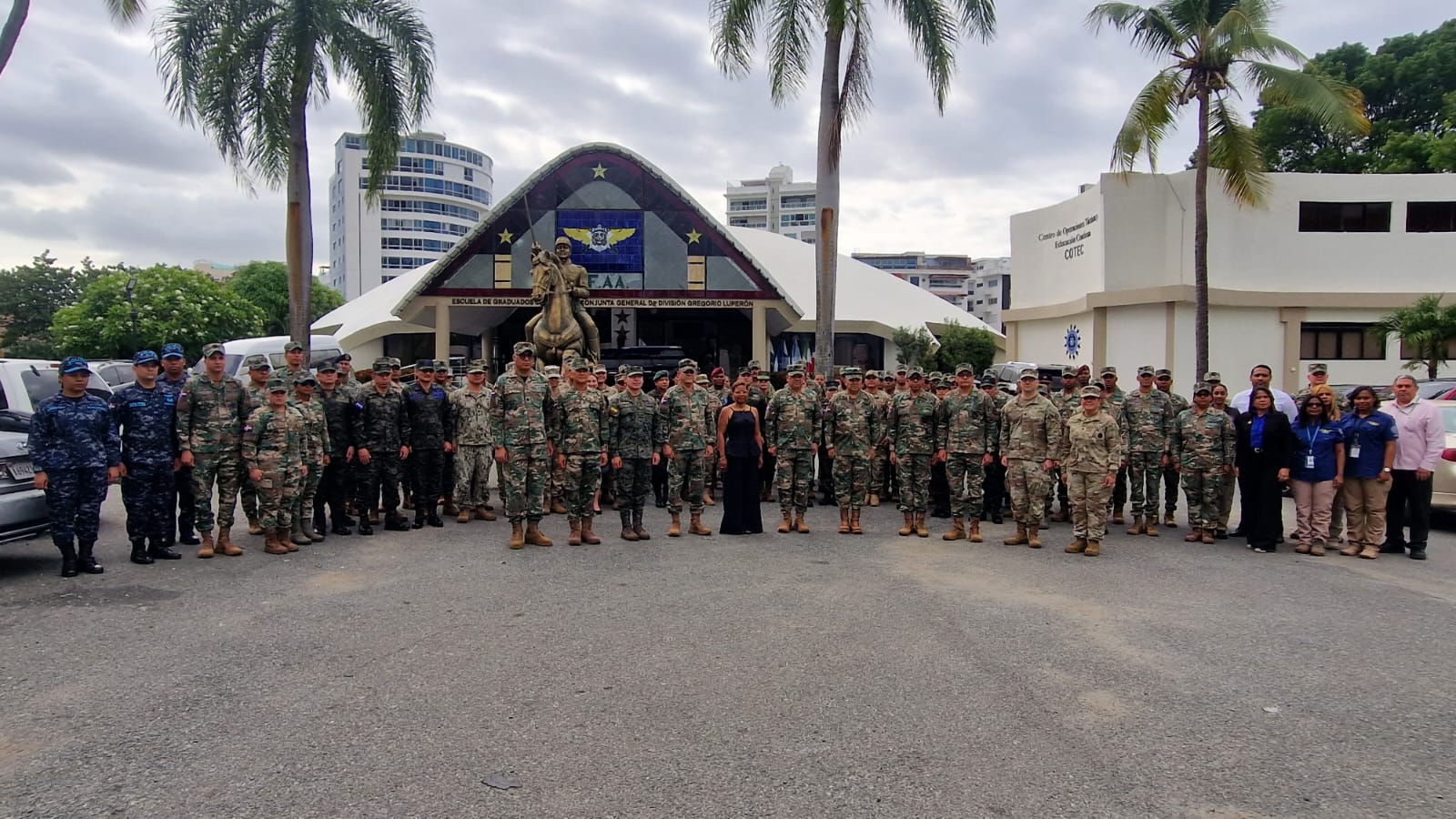 UNADE y Comando Sur de los EE. UU. capacitan a militares de la región en liderazgo y ética operativa con la iniciativa “Warfighter-Readiness”